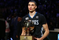 九游用户空间-安菲尔德90分钟，萨拉赫鏖战，胜负一念之间